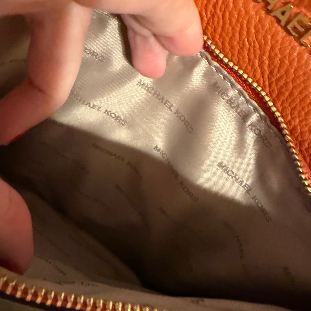 Michael Kors Riley Small Pebbled-leather Orange Crossbody bag - Picture 8 of 9
